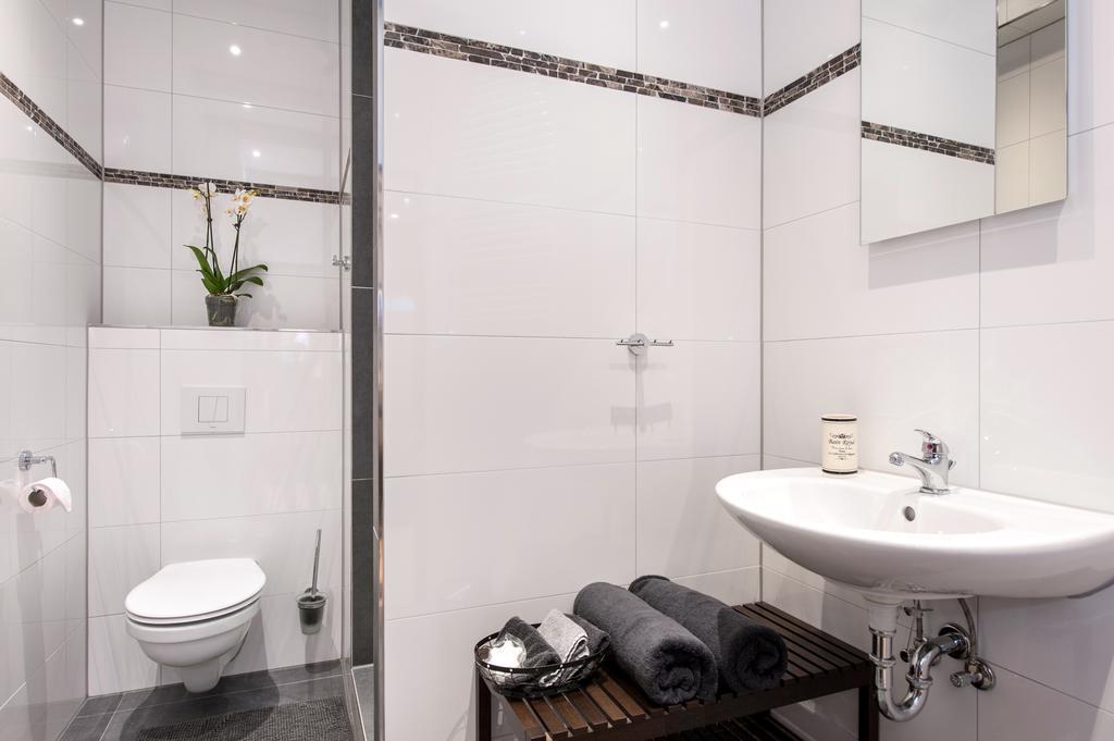 Rio'S Guesthouse Amsterdam Affittacamere *