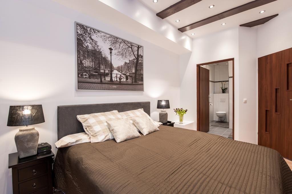 Rio'S Guesthouse Amsterdam Affittacamere *
